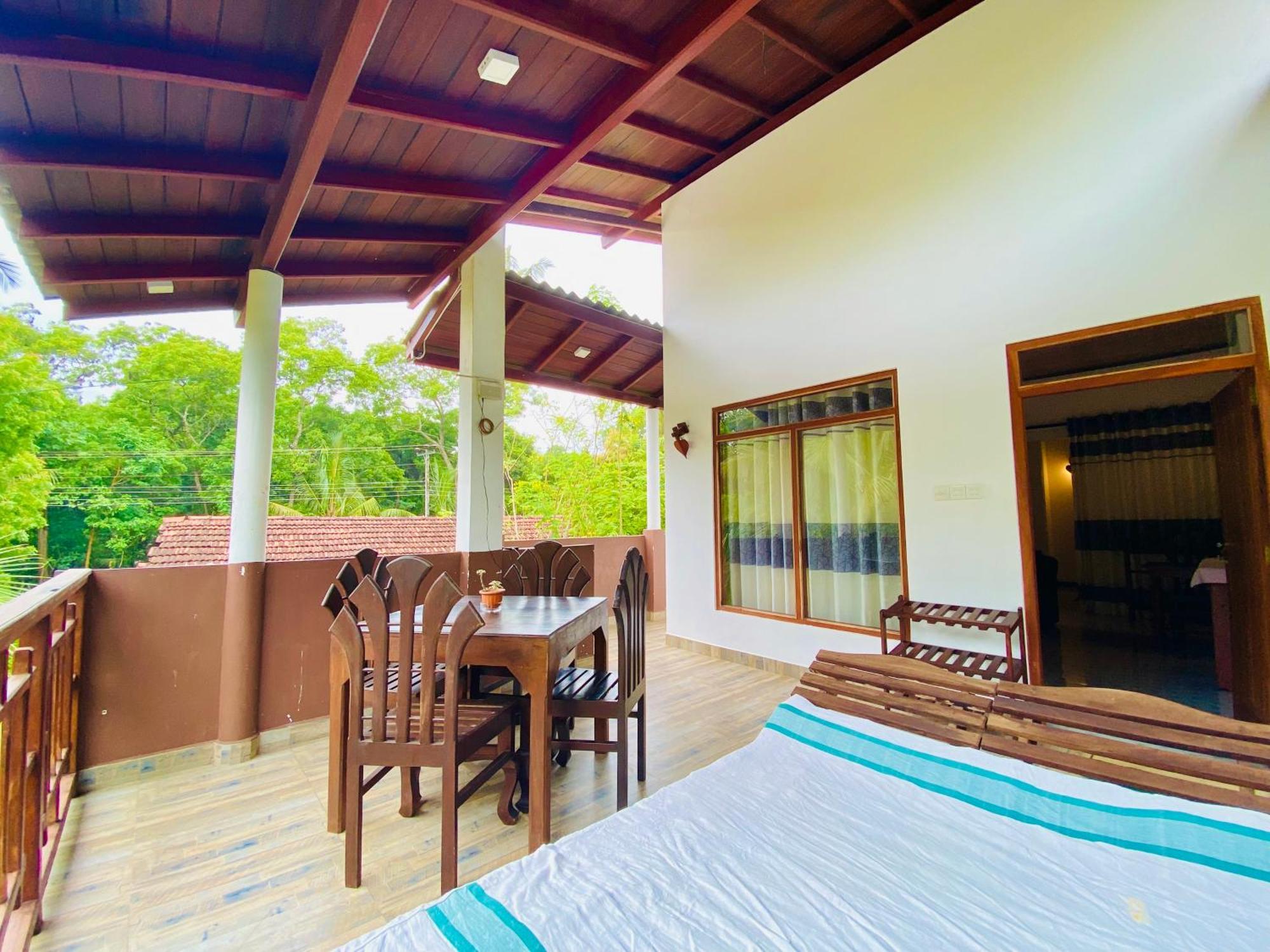 Rekawa Turtle Gate Hotel Tangalle Exteriör bild