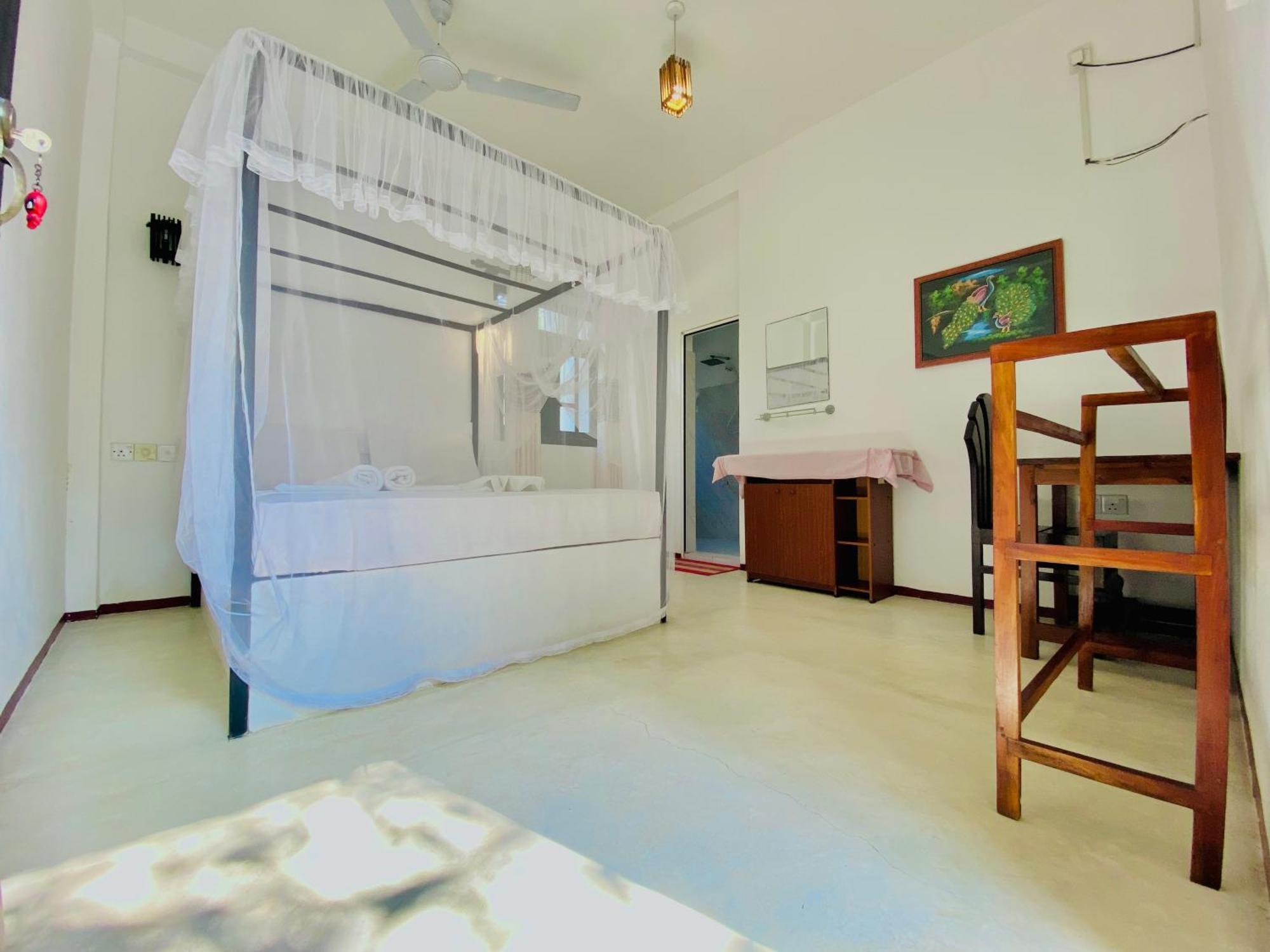 Rekawa Turtle Gate Hotel Tangalle Rum bild